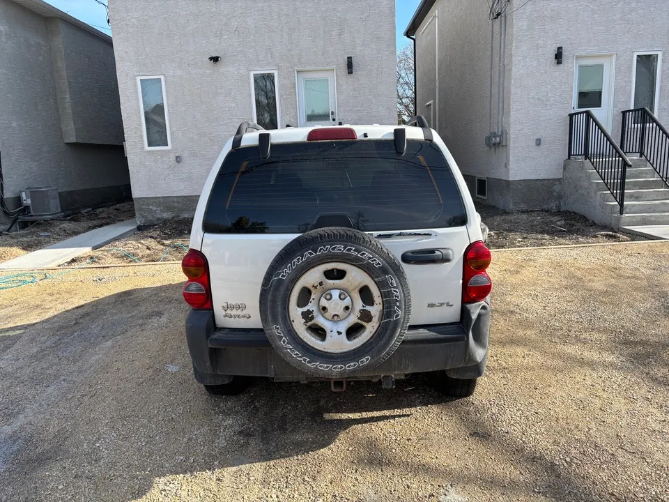 Jeep Liberty 2007 photo 4