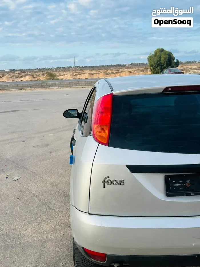 Ford Focus 2004 photo 2