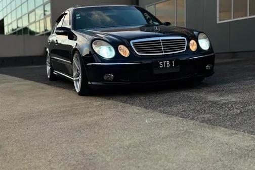 Mercedes-Benz E 55