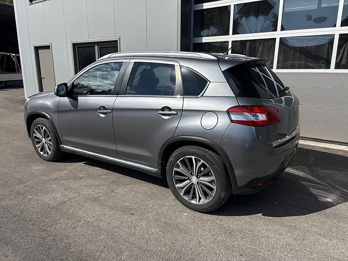 Peugeot 4008 2012 photo 2