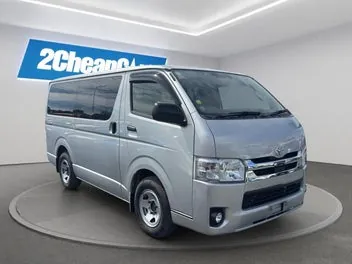 Toyota Hiace 2019 photo 4