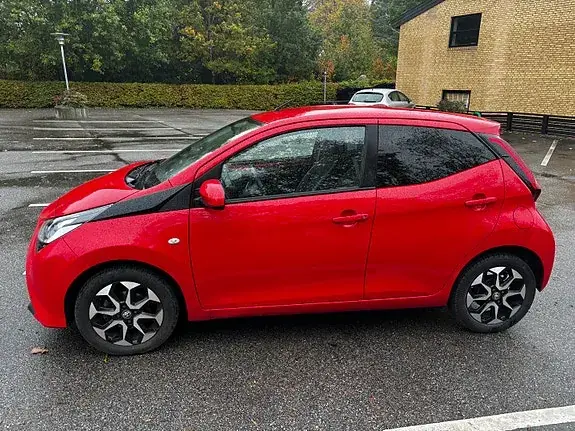 Toyota Aygo 2020 photo 2