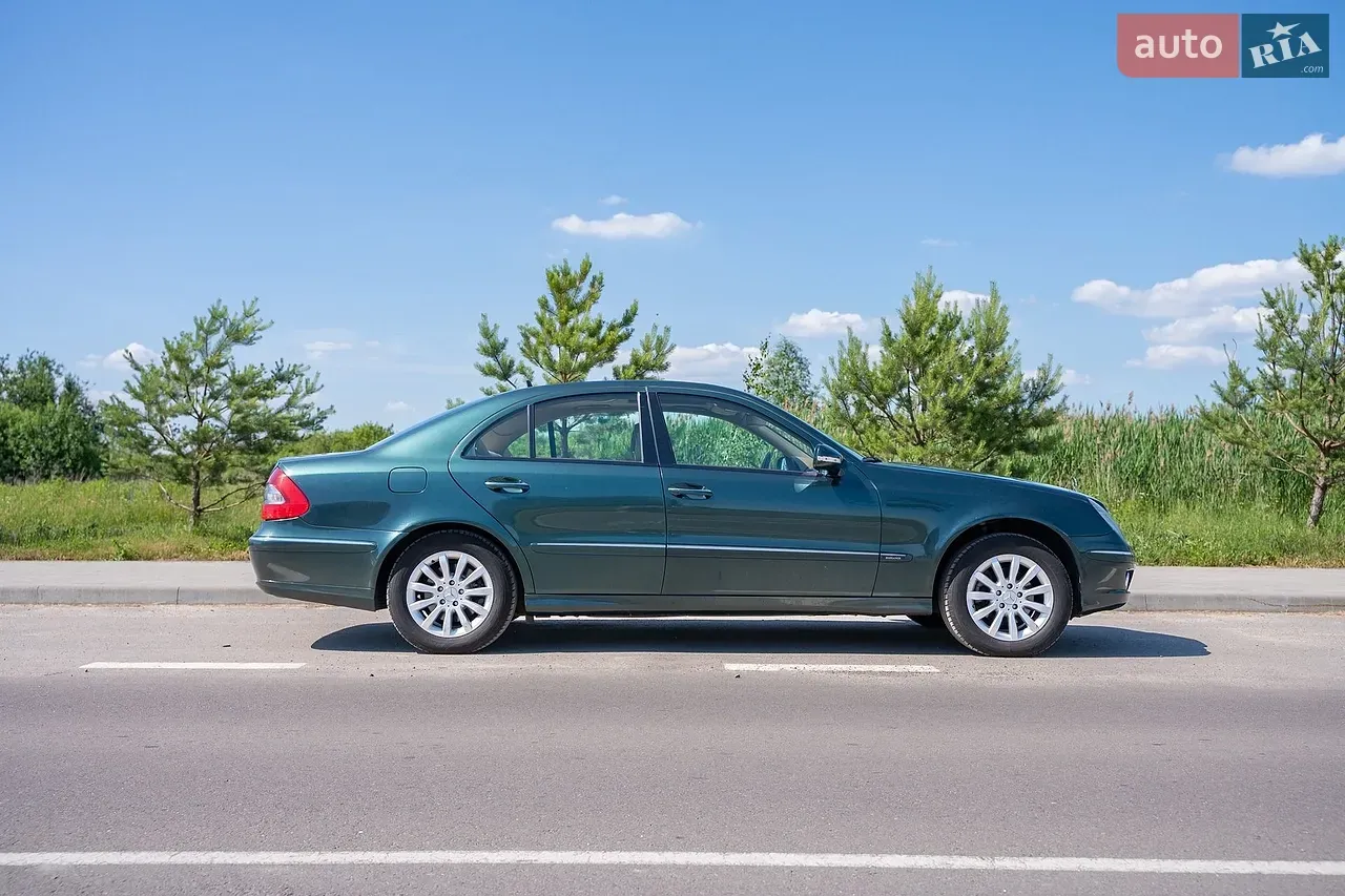 Mercedes-Benz E-Class 2007 photo 4