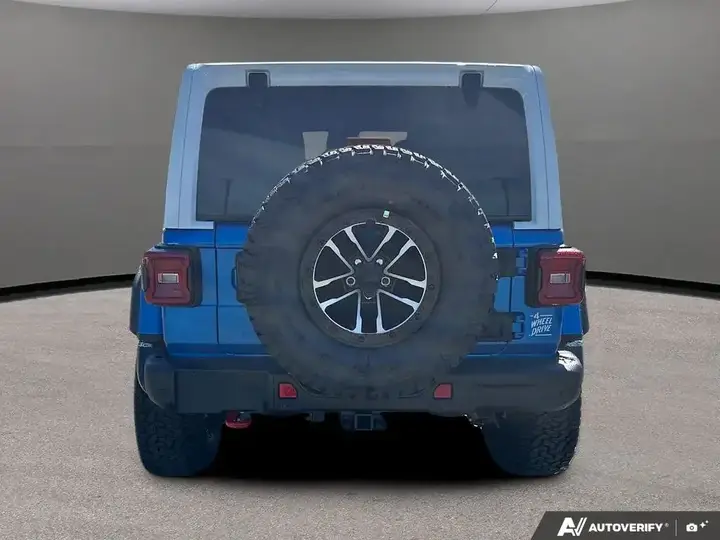 Jeep Wrangler 2026 photo 5