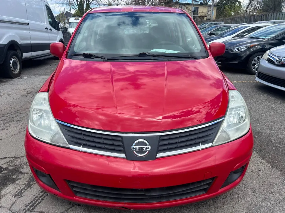 Nissan Versa 2009 photo 4