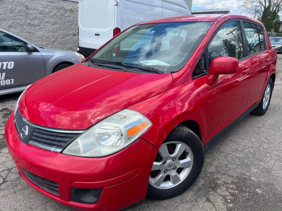 Nissan Versa 2009 photo 2