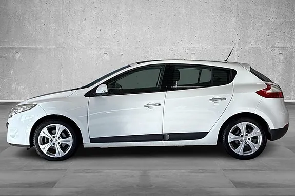 Renault Megane 2010 photo 5