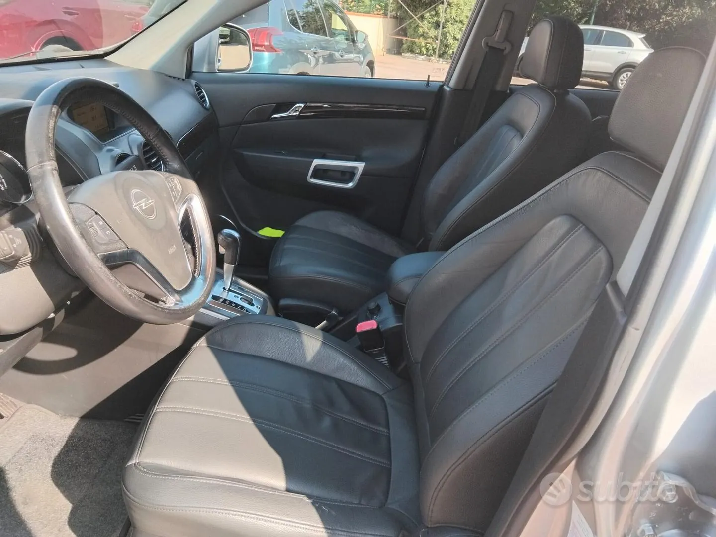 Opel Antara 2010 photo 4