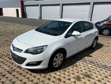 Opel Astra 2015 photo 3