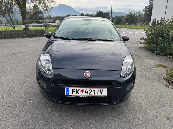 Fiat Grande Punto 2013 photo 3