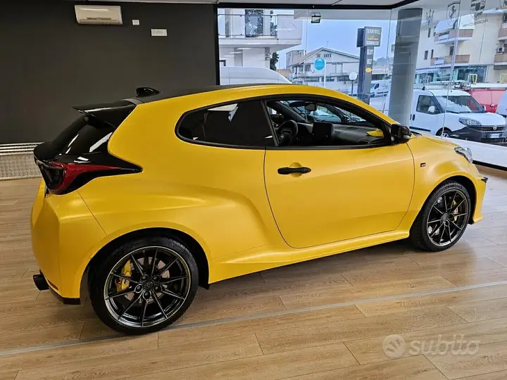 Toyota Yaris 2022 photo 3