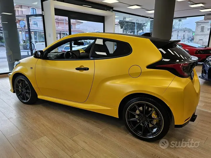 Toyota Yaris 2022 photo 4