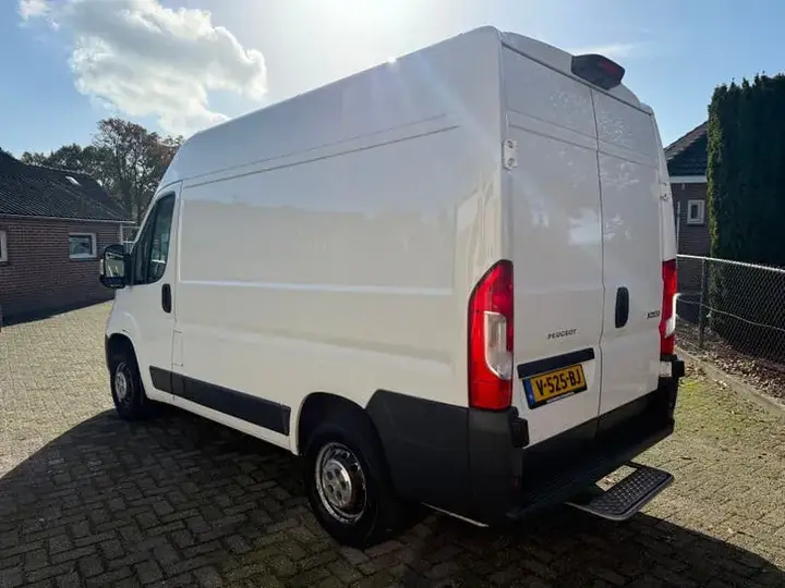 Peugeot Boxer 2016 photo 2