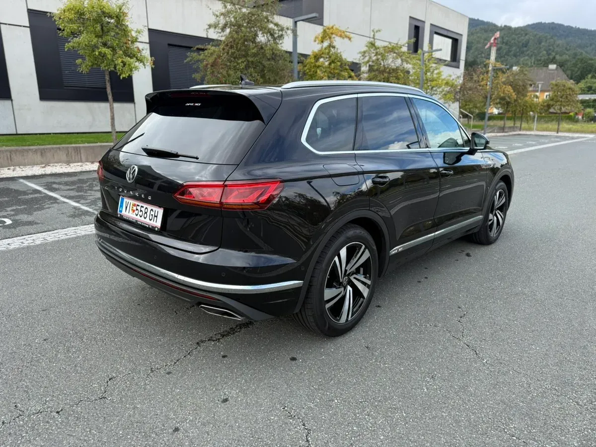 Volkswagen Touareg 2019 photo 3