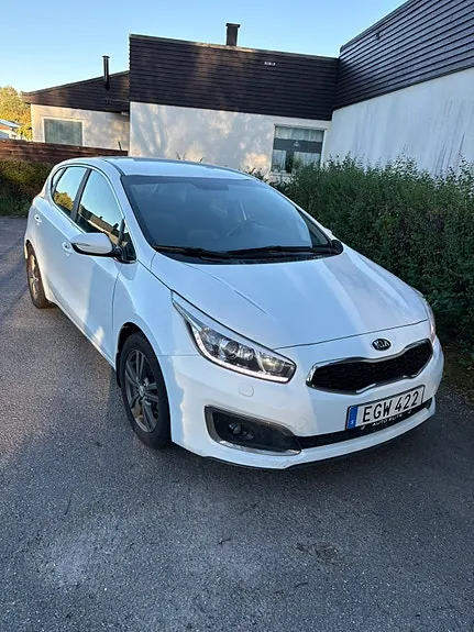 Kia Ceed 2016 photo 2