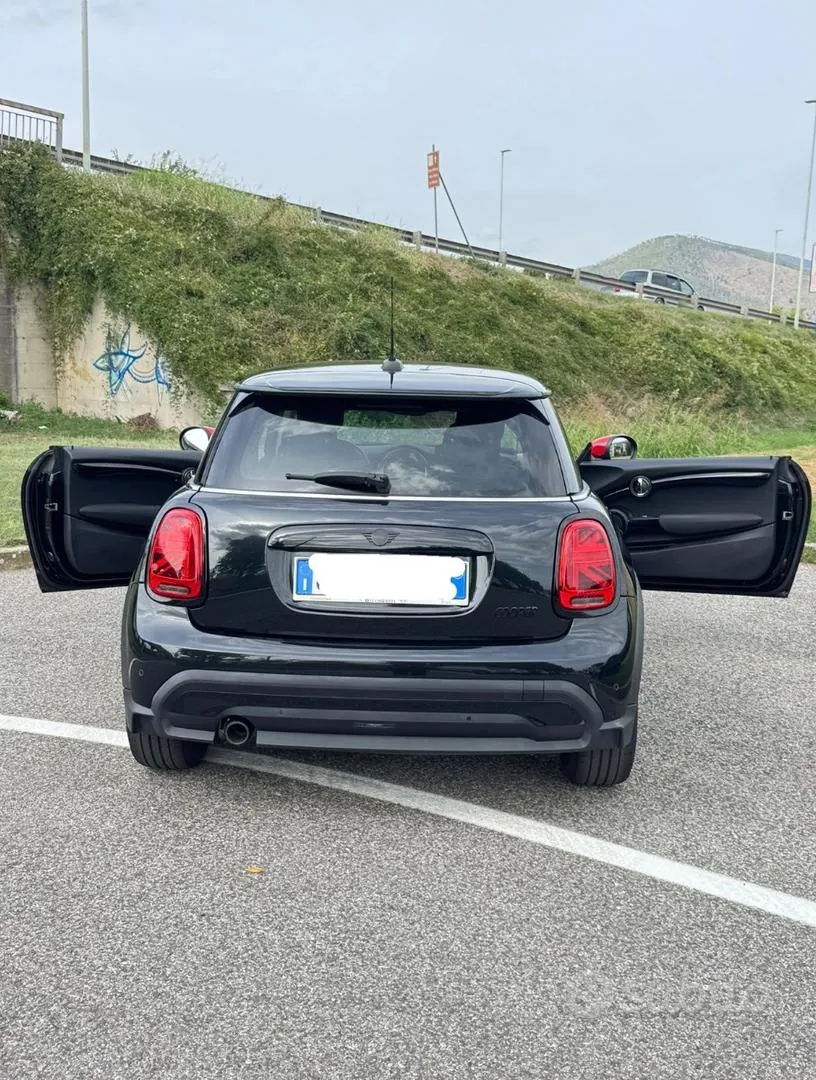 Mini Cooper 2023 photo 2