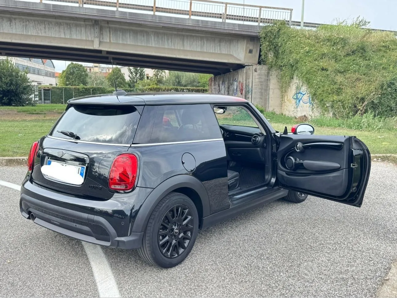 Mini Cooper 2023 photo 3