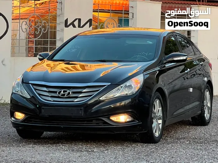 Hyundai Sonata 2012 photo 2
