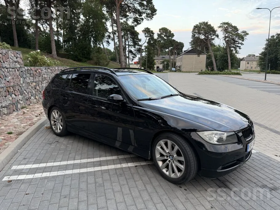BMW E91 2007 photo 3