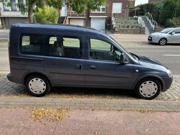 Opel Combo Tour