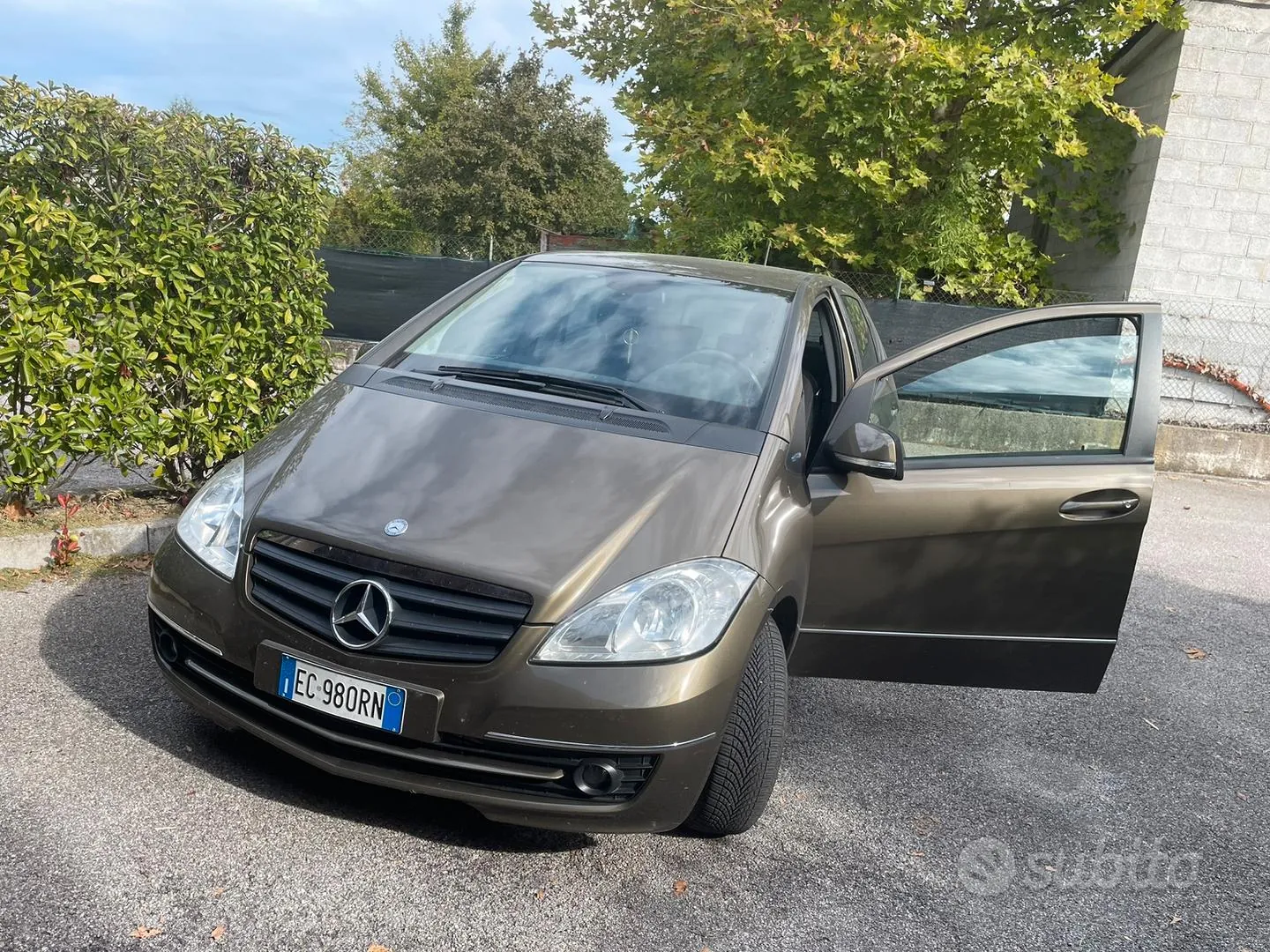 Mercedes-Benz A