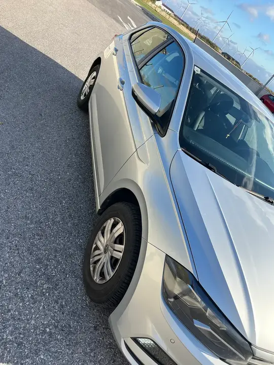 Volkswagen Polo 2018 photo 2