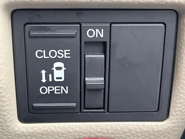 Honda N-Box 2018 photo 3