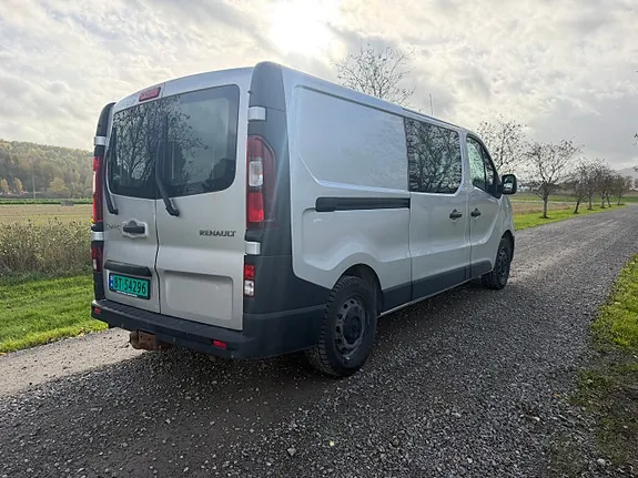 Renault Trafic 2017 photo 5
