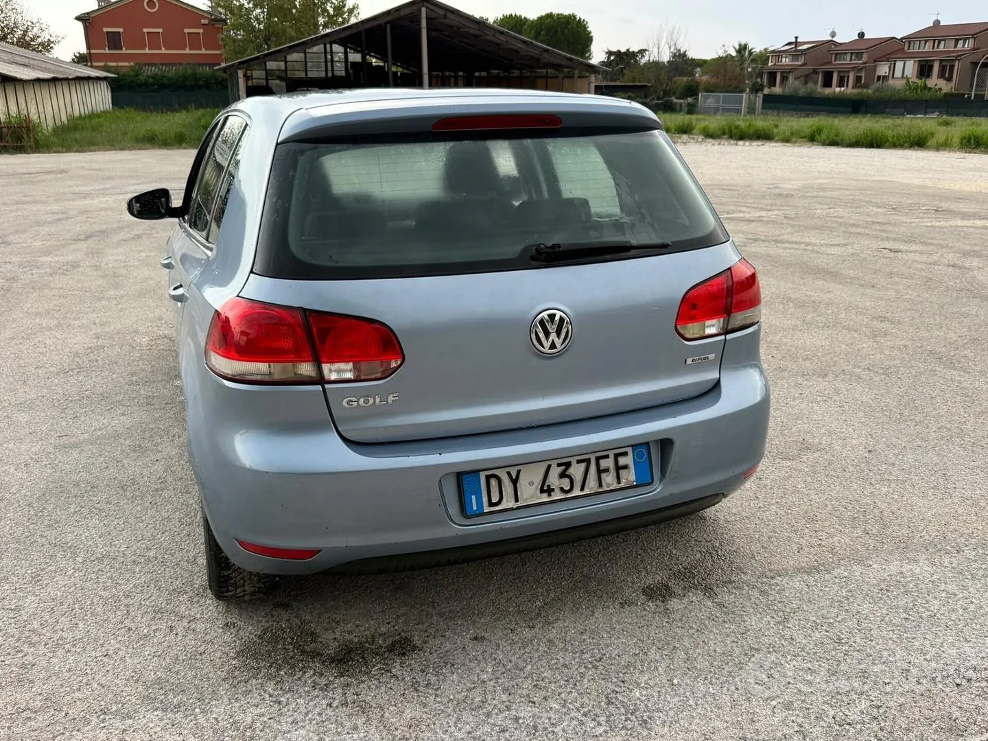 Volkswagen Golf 2010 photo 5