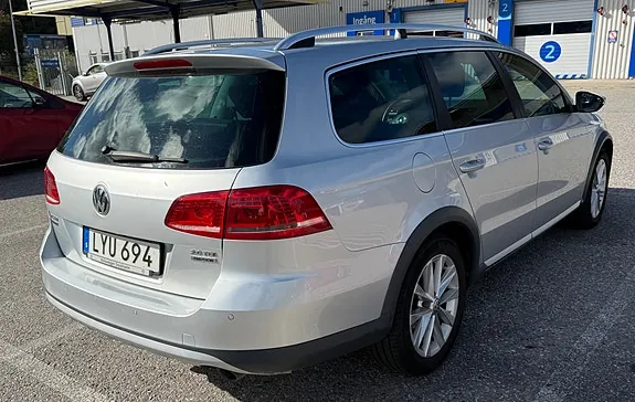 Volkswagen Passat Alltrack 2015 photo 2
