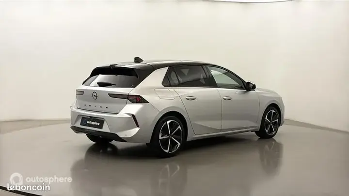Opel Astra 2024 photo 5