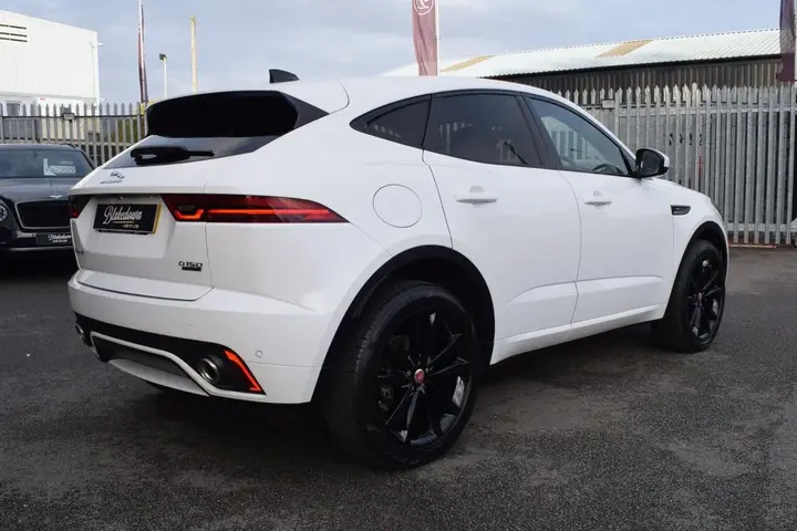 Jaguar E-Pace 2020 photo 5