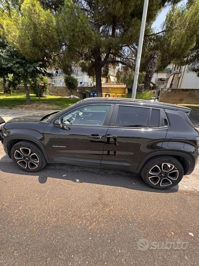 Jeep Avenger 2024 photo 4