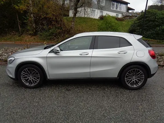 Mercedes-Benz Gla 2014 photo 2