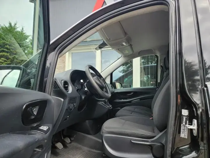 Mercedes-Benz Vito 2017 photo 2