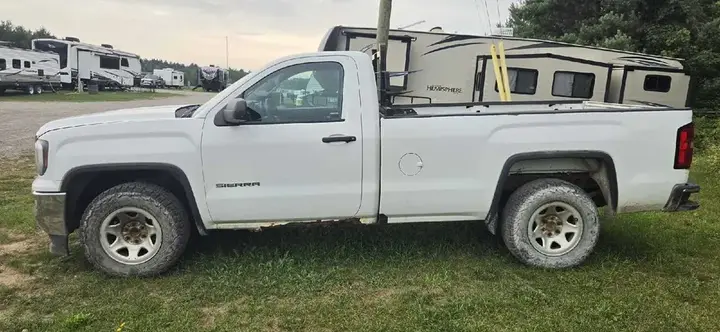 GMC Sierra 1500 2016 photo 2