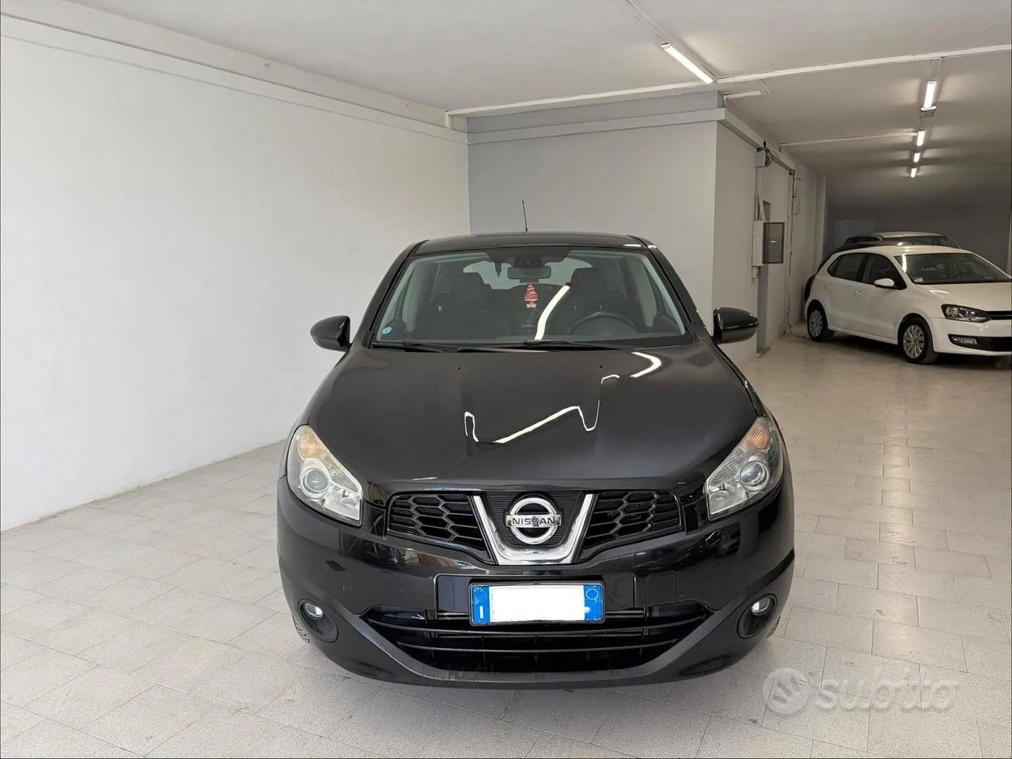 Nissan Qashqai 2012 photo 2