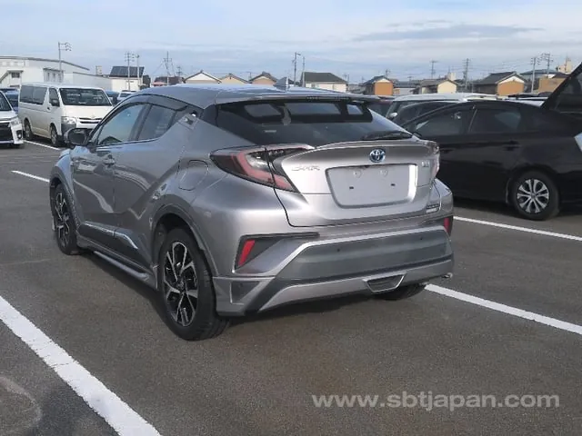 Toyota C-Hr 2017 photo 3