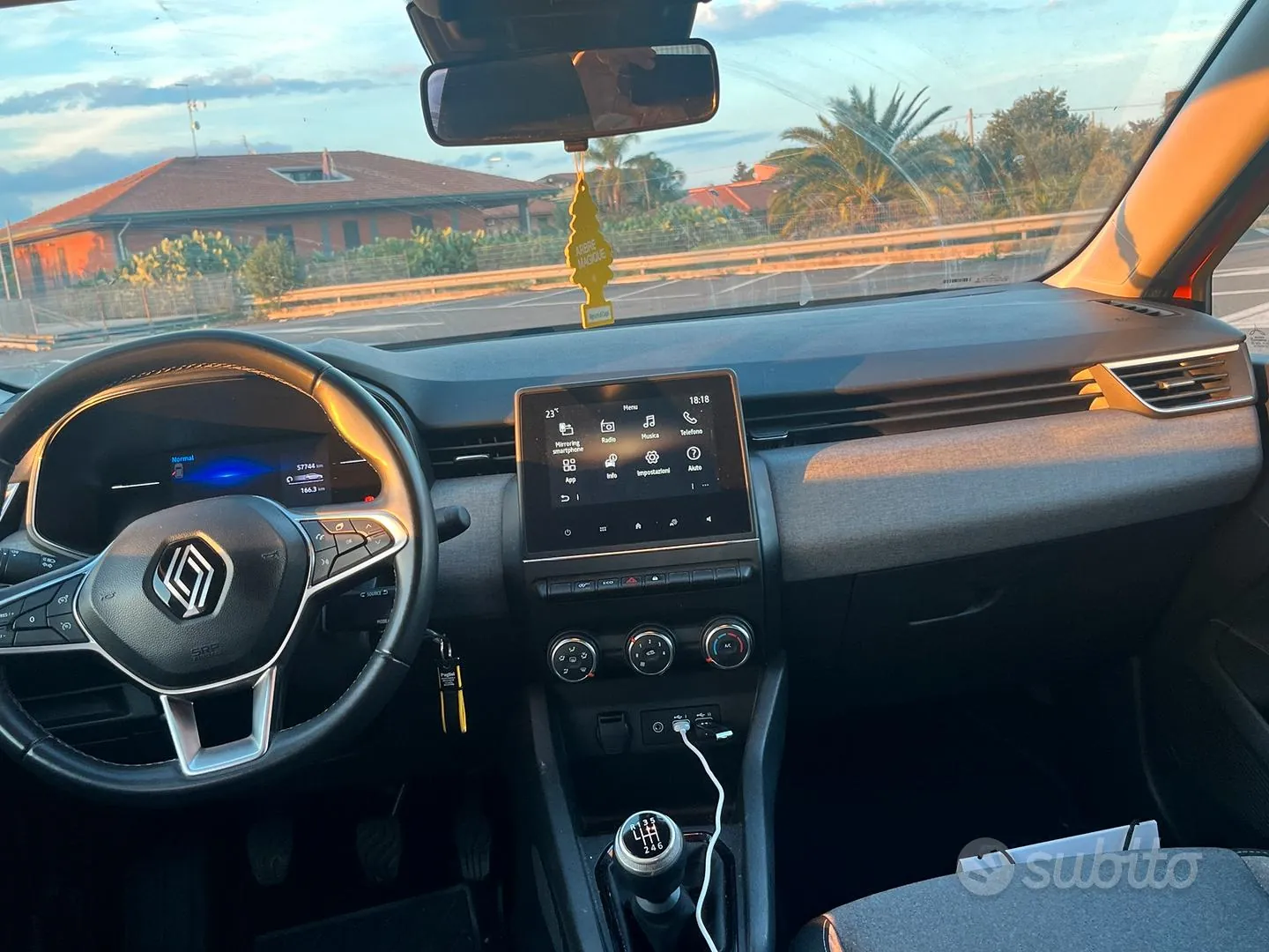 Renault Clio 2024 photo 5