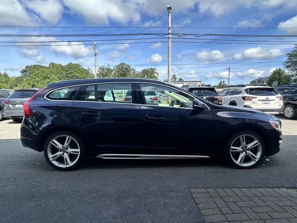 Volvo V60 2017 photo 4