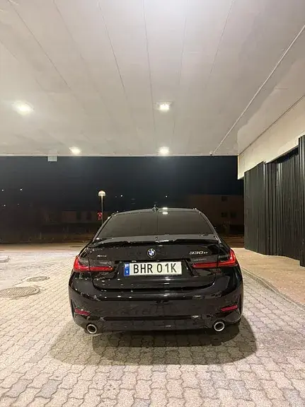 BMW 330E 2021 photo 3