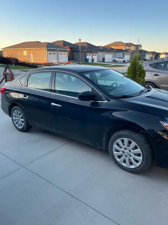 Nissan Sentra 2017 photo 2