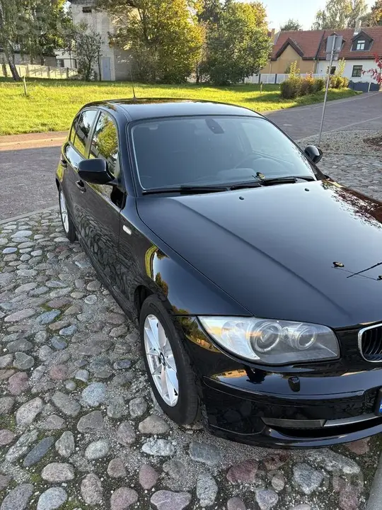 BMW 120 2010 photo 5