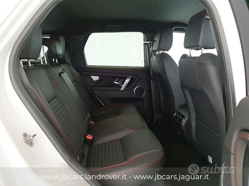 Land Rover Discovery Sport 2022 photo 5