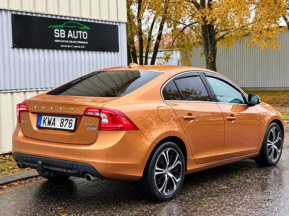 Volvo S60 2011 photo 3