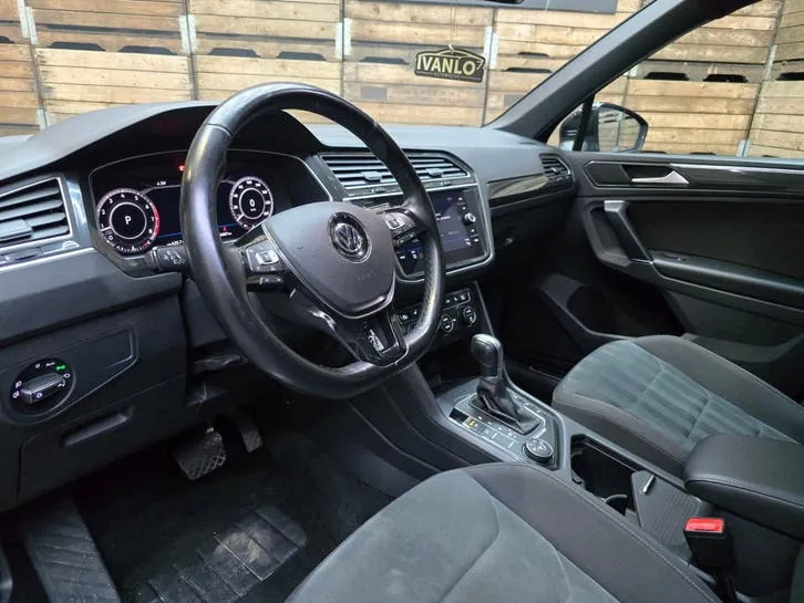 Volkswagen Tiguan 2018 photo 3