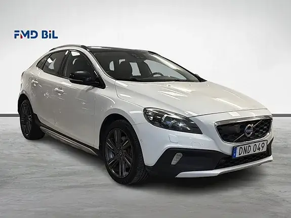 Volvo V40 Cross Country 2015 photo 5