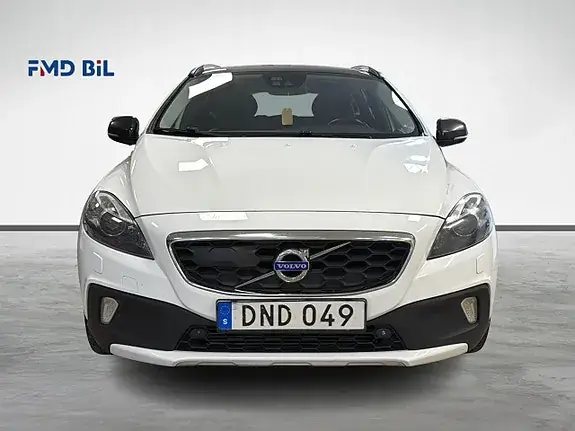 Volvo V40 Cross Country 2015 photo 3