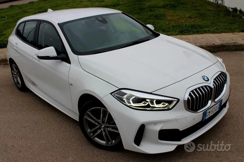 BMW 1 Series 2022 photo 3