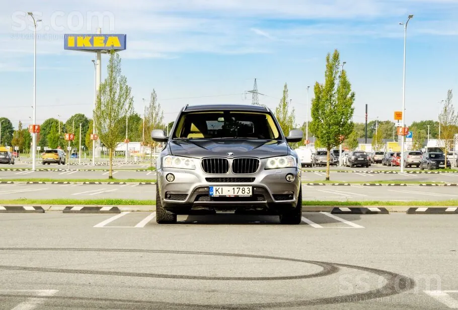 BMW X3 2011 photo 3